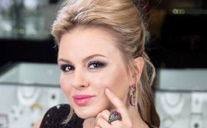 Анна Семенович