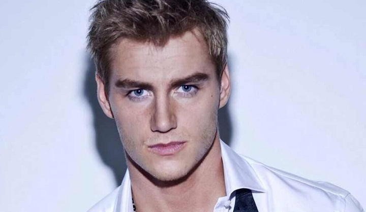 Алексей Воробьев Алексей Воробьев