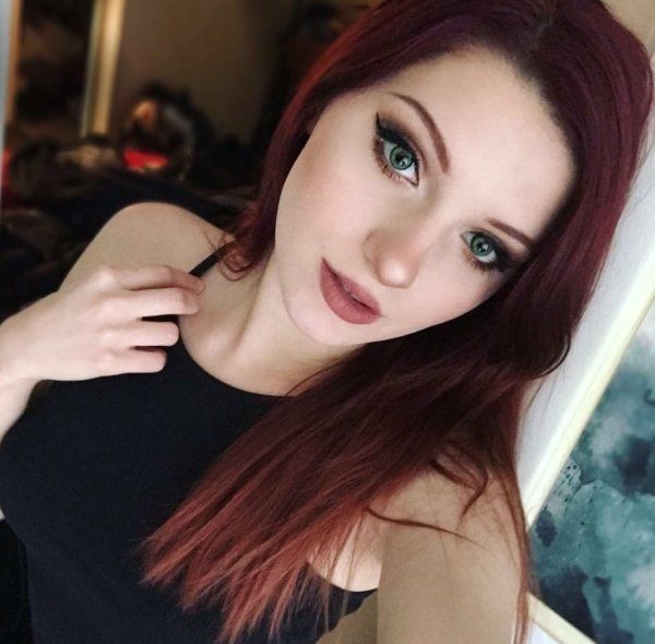 Красивые девушки с рыжими волосами (24 фото)