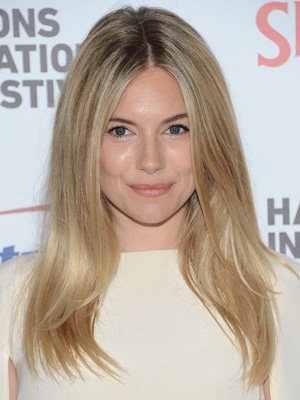 Сиенна Миллер