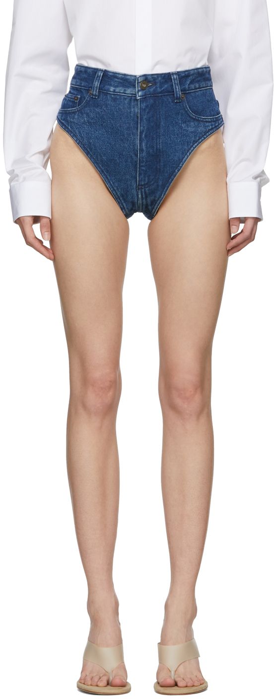 Ждем на улицах девушек в модных джинсовых трусах (5 фото)