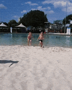 Детские фейлы в гифках (17 гифок)