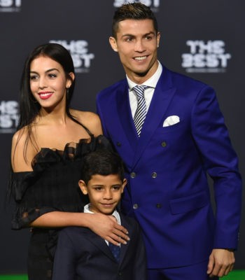 Криштиану Роналду: биография, личная жизнь, фото, видео
