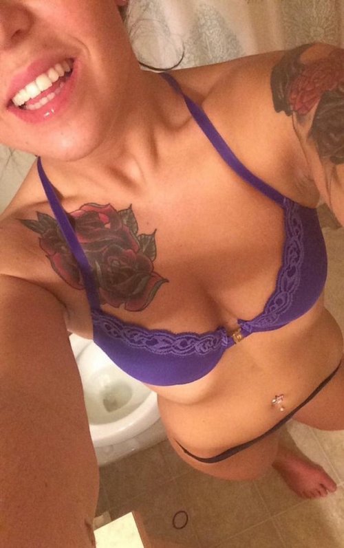 Девушки из соцсетей (25 фото)