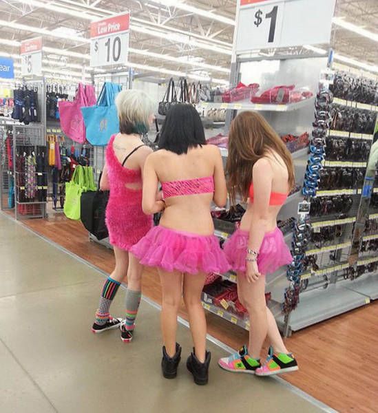 Смешные картинки девушек (30 фото)