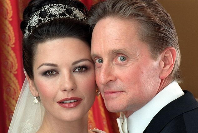 Кэтрин Зета-Джонс Кэтрин Зета-Джонс