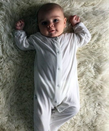 Кортни Кардашян Кортни Кардашян