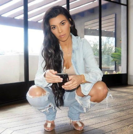 Кортни Кардашян Кортни Кардашян