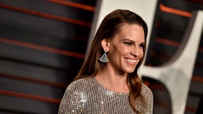 Хилари Суонк