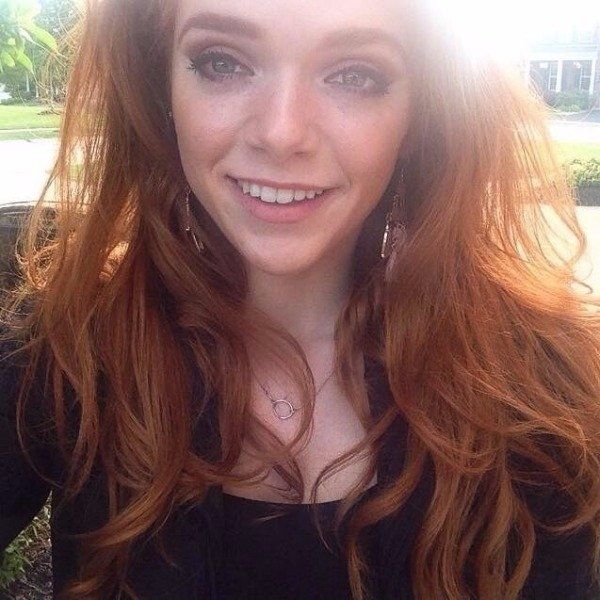 Красивые девушки с рыжими волосами (24 фото)