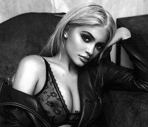 Кайли Дженнер