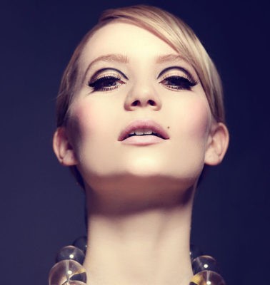 Миа Васиковска