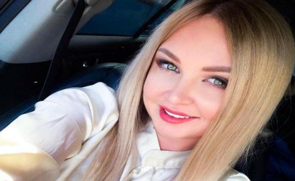 Ботоксный шпагат: Пынзарь пристыдили за «жалкое подражание» Волочковой Ботоксный шпагат: Пынзарь пристыдили за «жалкое подражание» Волочковой