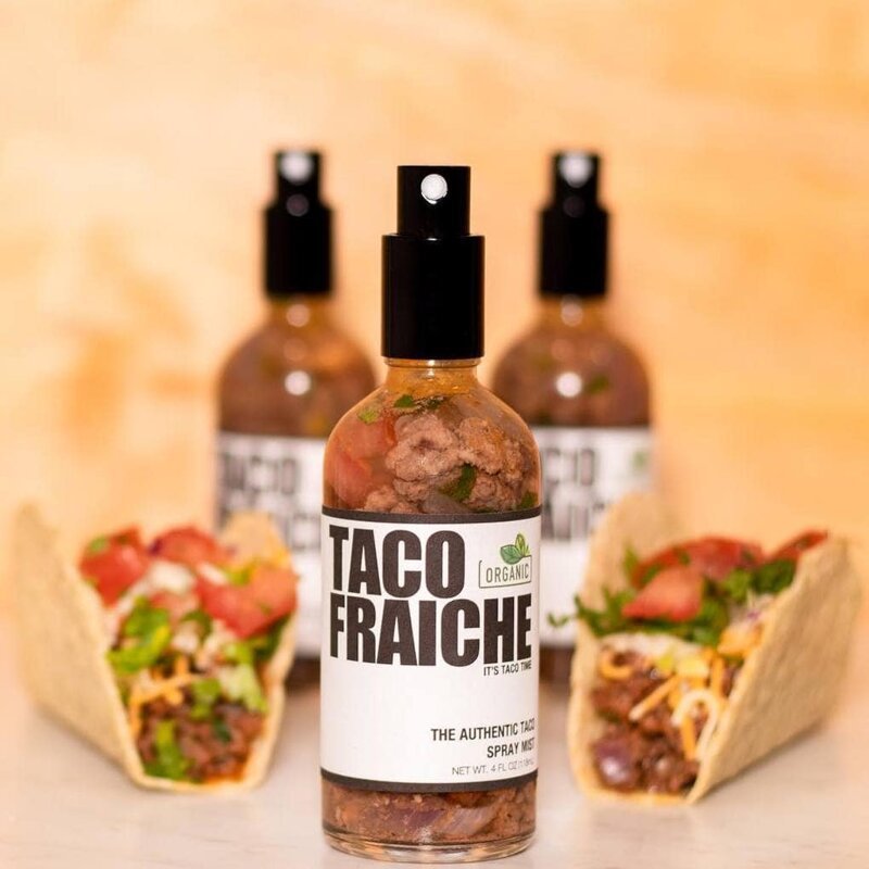 Дизайнер из США продолжает придумывать дикие изобретения для решения проблем, которых не существует (20 фото)