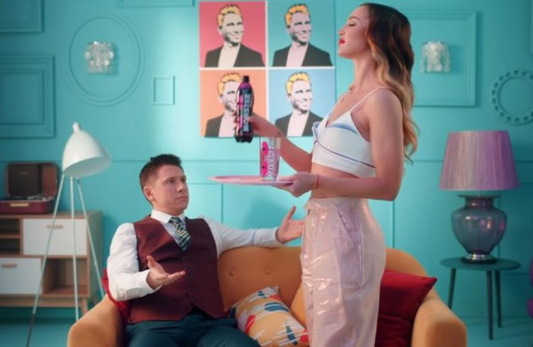 Ну очень «плохой парень». Бузова спела Батрутдинову песню, написанную для Егора Крида Ну очень «плохой парень». Бузова спела Батрутдинову песню, написанную для Егора Крида