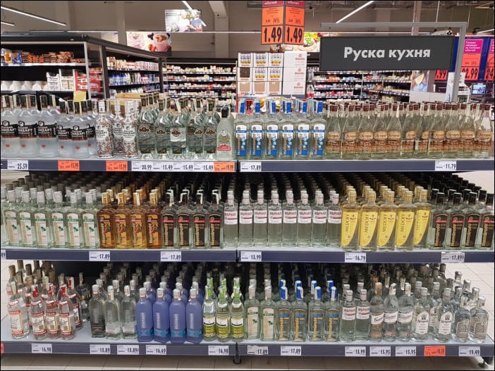 Прикольные надписи и объявления (16 фото)