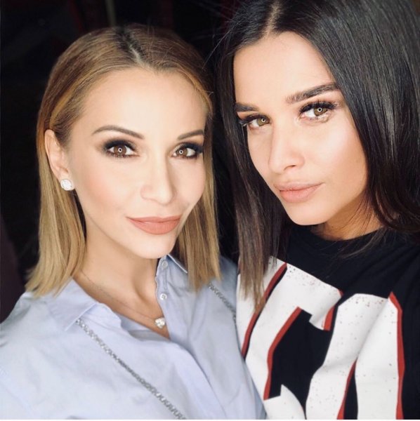 Бузову обделили! Бородина и Орлова «обскакали» Олю в стиле Бузову обделили! Бородина и Орлова «обскакали» Олю в стиле