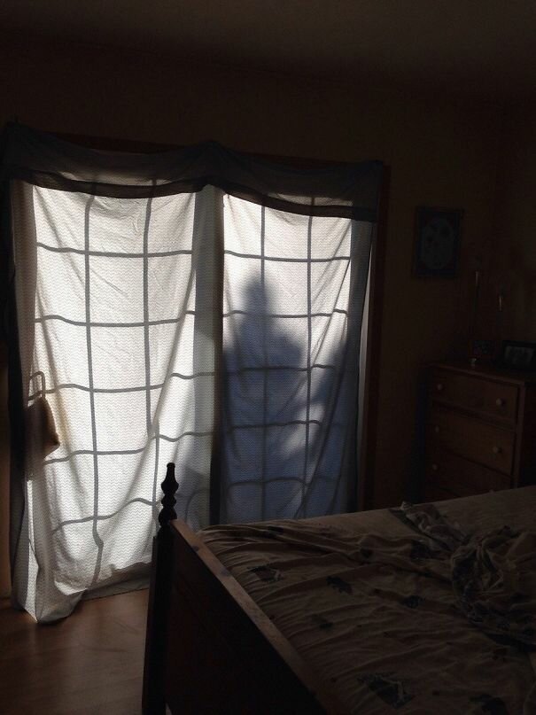 Чуть сердце не остановилось: 22 пугающие оптические иллюзии (23 фото) Чуть сердце не остановилось: 22 пугающие оптические иллюзии (23 фото)