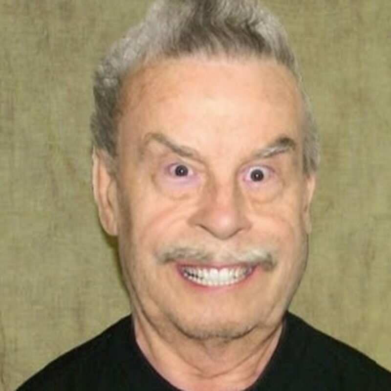 Жуткая история Йозефа Фритцля, который 24 года насиловал дочь и прятал ее в бункере (19 фото)