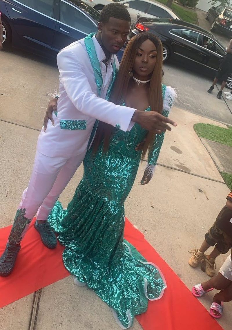 От нарядов некоторых выпускников из гетто могут закровоточить глаза (15 фото)