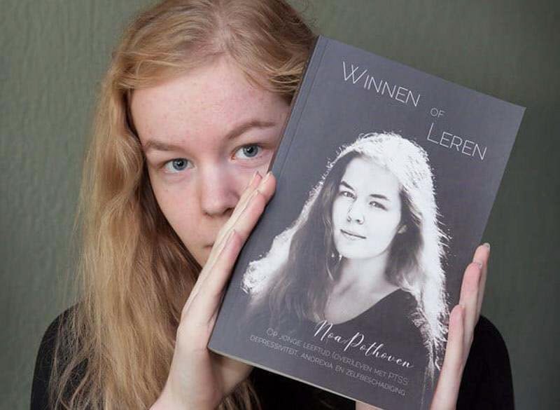 17-летняя жертва изнасилования подверглась эвтаназии (9 фото) 17-летняя жертва изнасилования подверглась эвтаназии (9 фото)