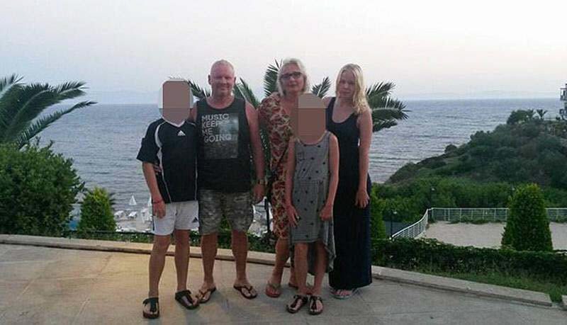 17-летняя жертва изнасилования подверглась эвтаназии (9 фото) 17-летняя жертва изнасилования подверглась эвтаназии (9 фото)