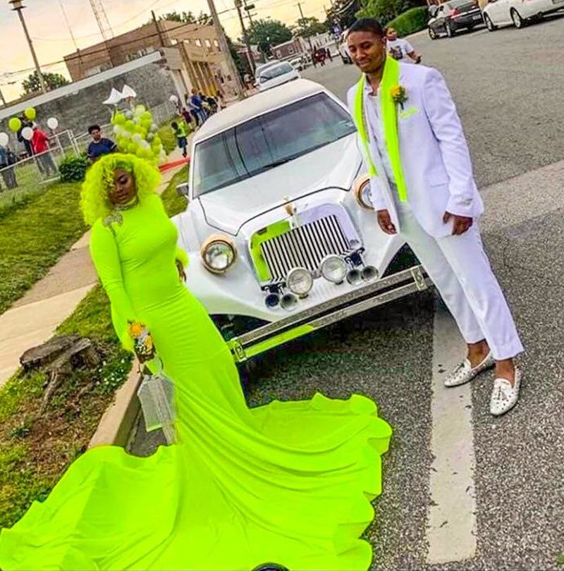 От нарядов некоторых выпускников из гетто могут закровоточить глаза (15 фото)