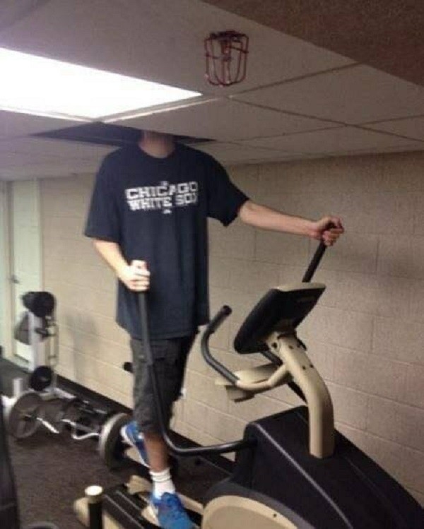 Жизнь глазами очень высоких людей (19 фото)