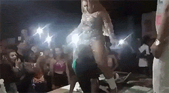 Кажется, парни попали (13 гифок)