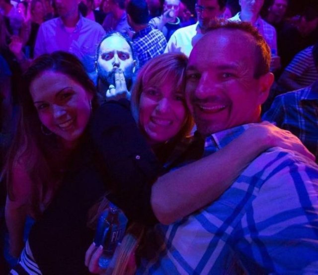 Мастера портить фотографии (15 фото)