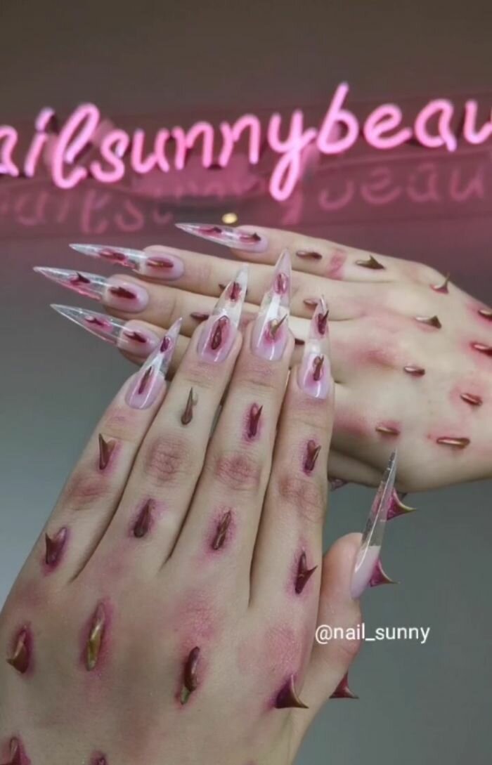 45 сумасшедших работ российского маникюрного салона Nail Sunny (46 фото) 45 сумасшедших работ российского маникюрного салона Nail Sunny (46 фото)