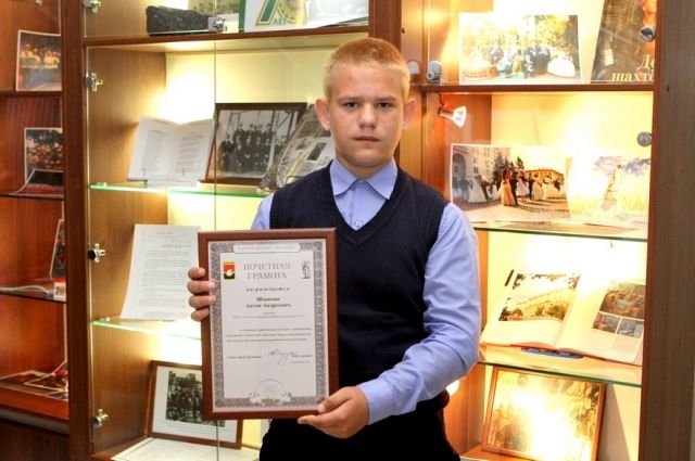 10 совсем недетских поступков, ценою в жизнь (11 фото) 10 совсем недетских поступков, ценою в жизнь (11 фото)