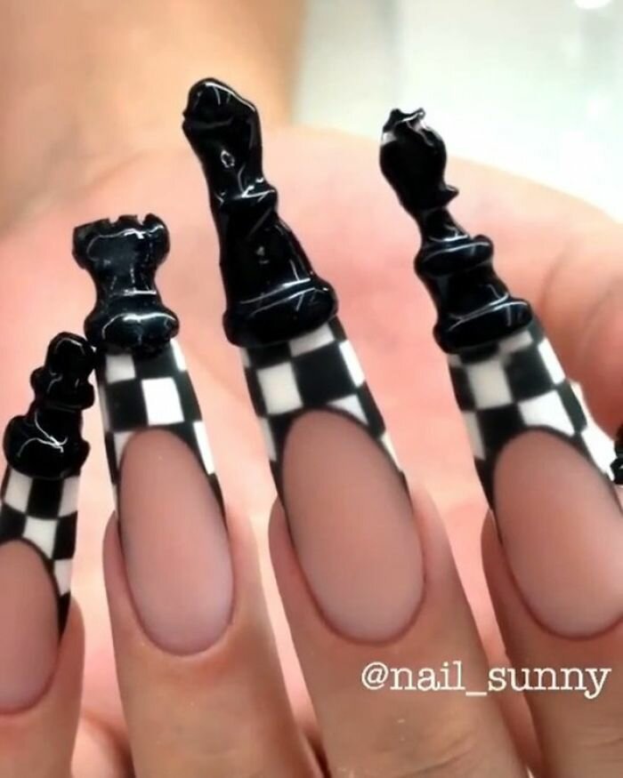 45 сумасшедших работ российского маникюрного салона Nail Sunny (46 фото) 45 сумасшедших работ российского маникюрного салона Nail Sunny (46 фото)