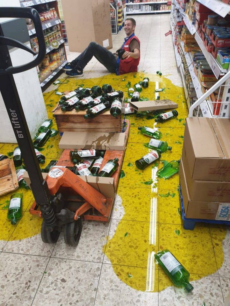 Бывают в жизни огорчения (39 фото)