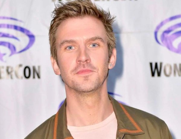 Откровенность сценария зашкаливает? Комедия «Евровидение» во всех красках покажет гейскую жизнь Лазарева Откровенность сценария зашкаливает? Комедия «Евровидение» во всех красках покажет гейскую жизнь Лазарева