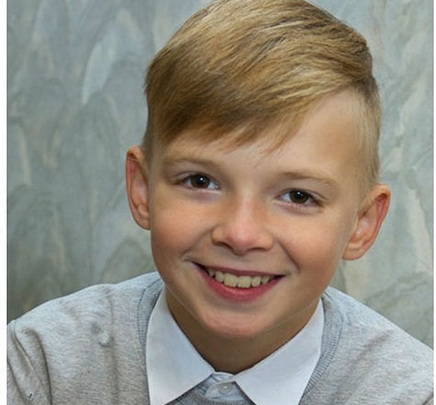 10 совсем недетских поступков, ценою в жизнь (11 фото) 10 совсем недетских поступков, ценою в жизнь (11 фото)