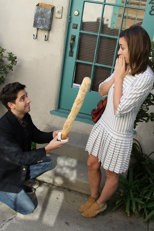 Мемы и прикольные картинки про хлеб и булочки (37 фото) Мемы и прикольные картинки про хлеб и булочки (37 фото)