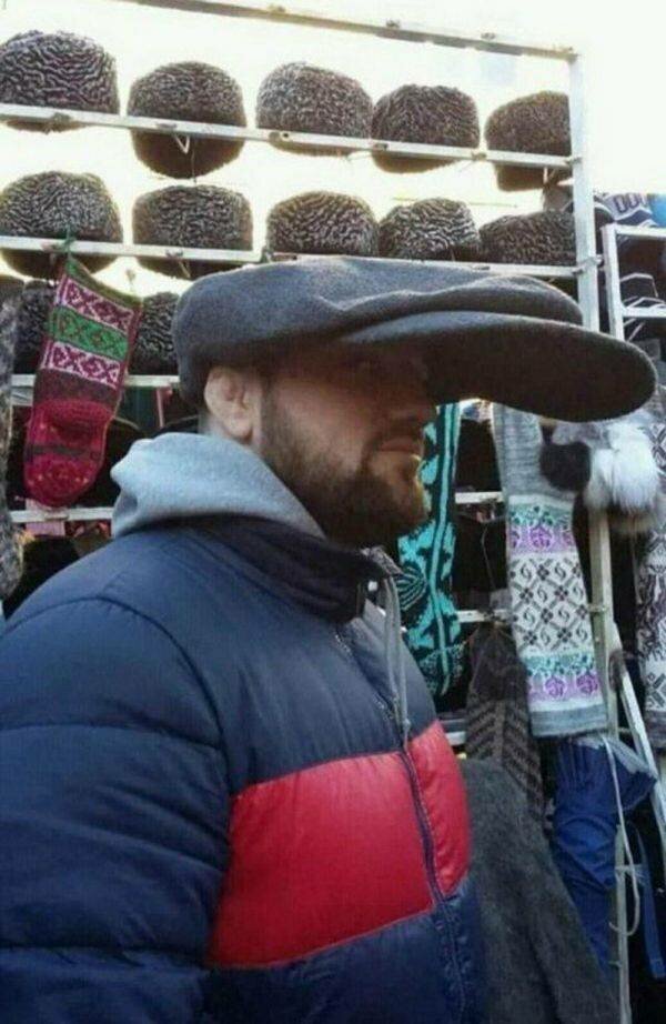 Люди, ставшие жертвами моды (17 фото)