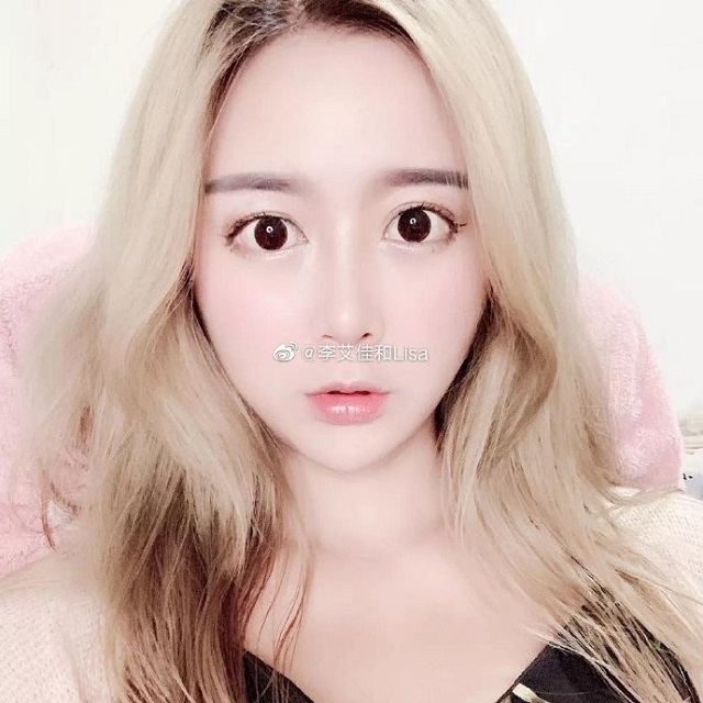 Позорное разоблачение гламурной блогерши из Китая (4 фото + видео) Позорное разоблачение гламурной блогерши из Китая (4 фото + видео)