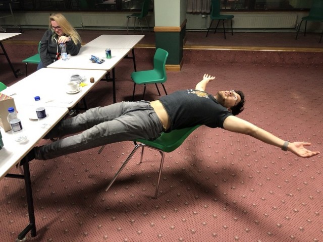 Подборка чертовски коварных людей (22 фото) Подборка чертовски коварных людей (22 фото)