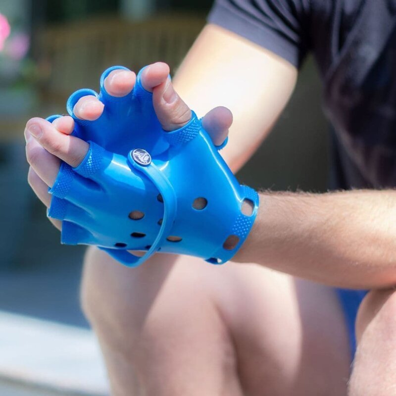 18 бесполезных изобретений от дизайнера, который придумывает проблемы ради их решения (36 фото) 18 бесполезных изобретений от дизайнера, который придумывает проблемы ради их решения (36 фото)