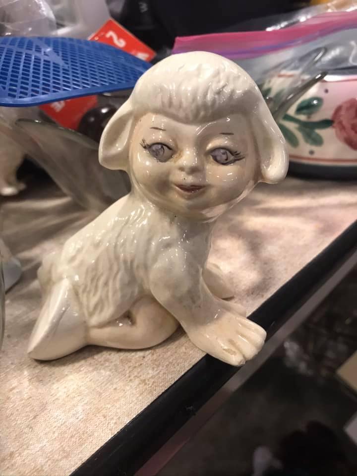 Безумные находки из секонд-хендов и барахолок (20 фото)