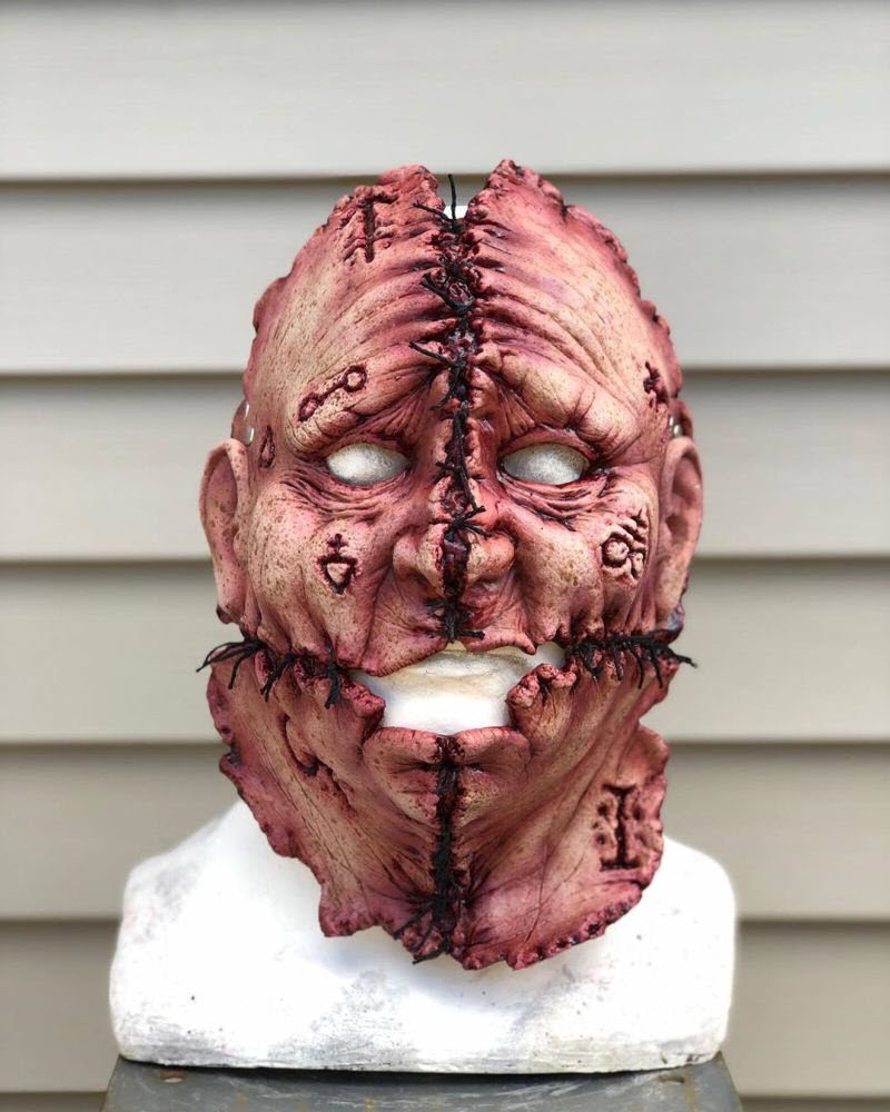 Жуткие маски прямиком из ночных кошмаров (13 фото)