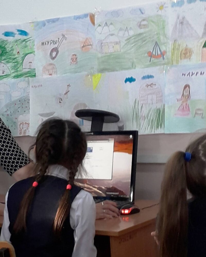 Публикации от людей, которые поразят вас своей глупостью (15 фото)