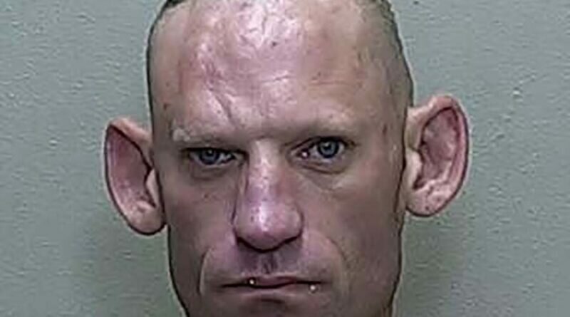 Преступник из Флориды прославился благодаря своему необычному магшоту (4 фото)