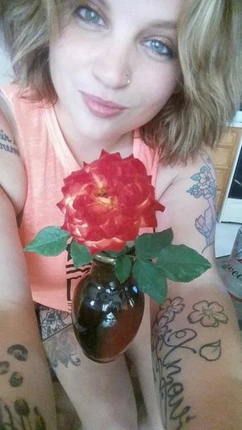 Изуродованная любовь (10 фото) Изуродованная любовь (10 фото)