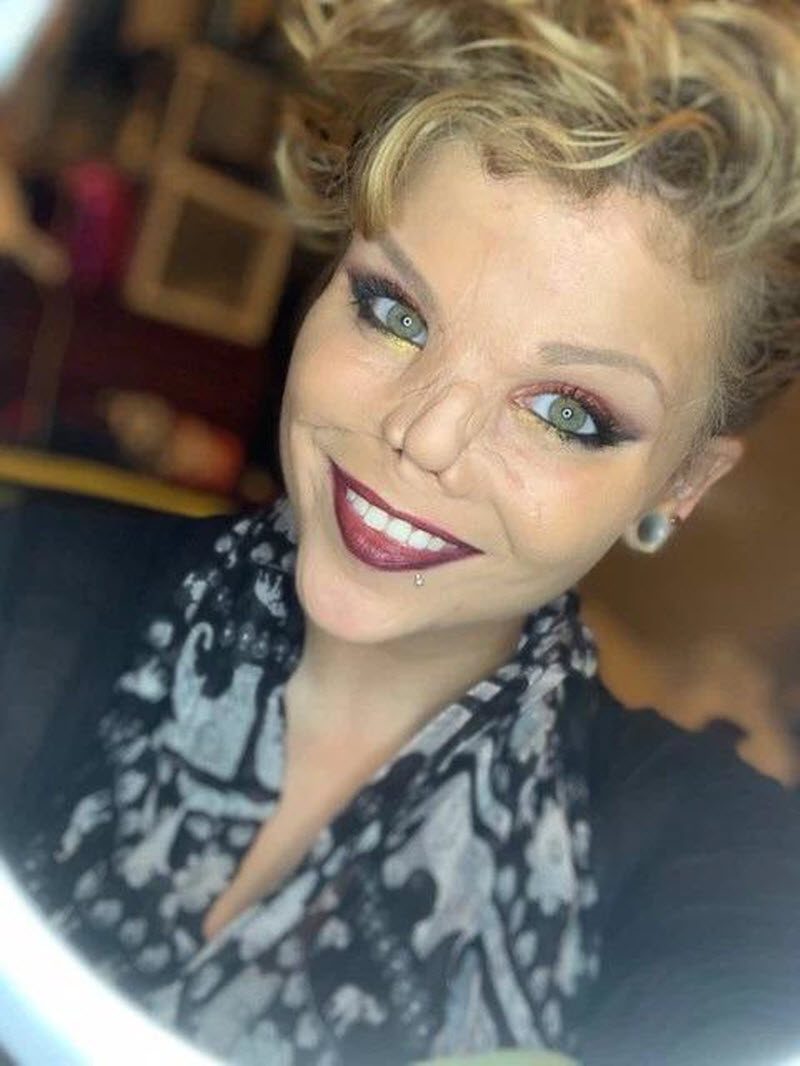 Изуродованная любовь (10 фото) Изуродованная любовь (10 фото)