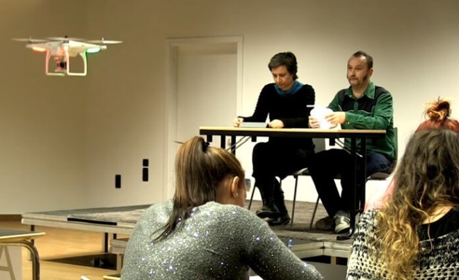 Забавные методы борьбы со списыванием (17 фото)