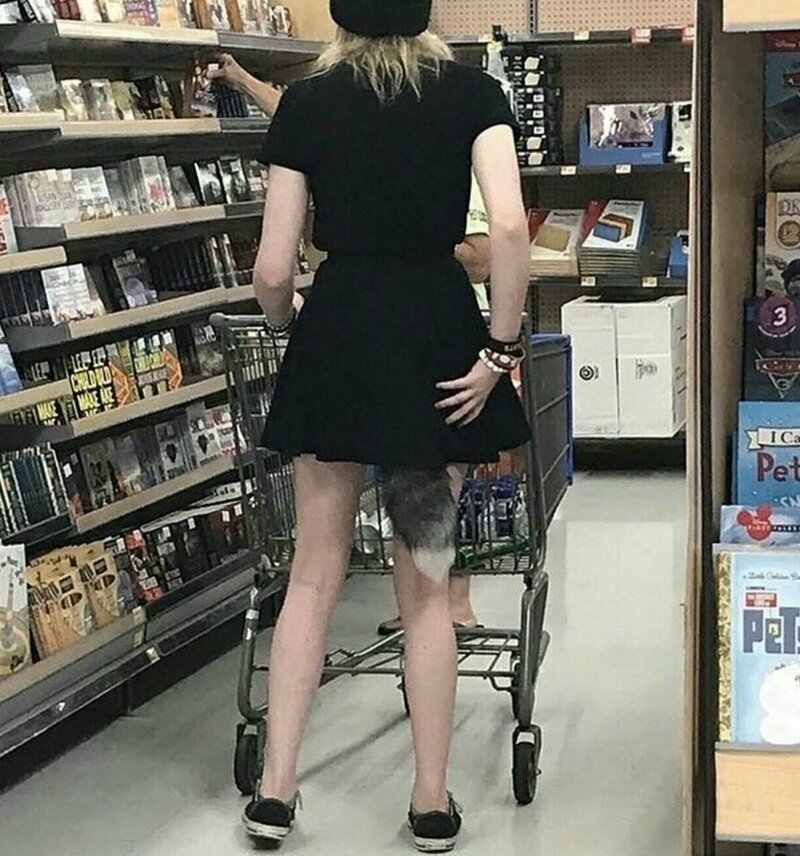 Люди, которых сфотографировали в самый неподходящий момент (17 фото)