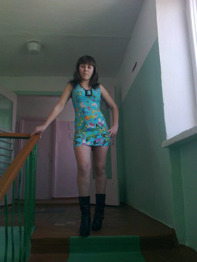 Барышни из суровой житейской реальности желают познакомиться (30 фото)